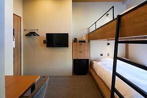 mizuka Nakasu 5 - unmanned hotel -