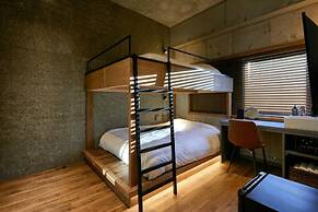 mizuka Nakasu 5 - unmanned hotel -