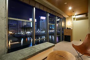 mizuka Nakasu 5 - unmanned hotel -