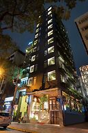 Sky Gem Central Hotel