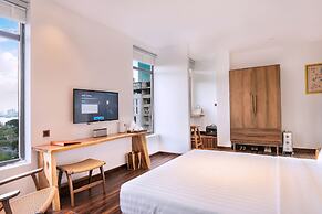 Sky Gem Central Hotel