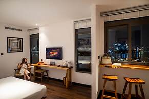 Sky Gem Central Hotel