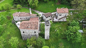 Castello di Ahrensperg