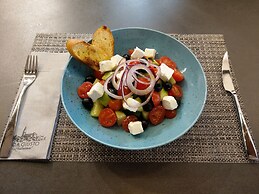 Boutique Camping Santa Marina