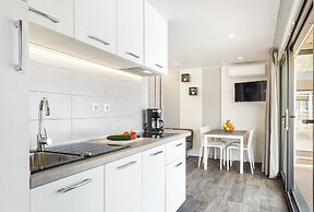 Boutique Camping Santa Marina