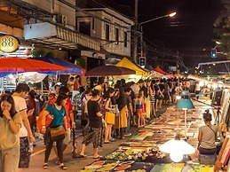 Nine Smiths Hotel Chiang Mai