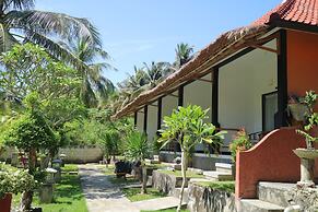 Mamaras Guest House