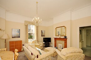 Wavecrest Holiday Apartments On the Beach