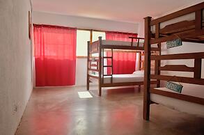 Playa del Ritmo Beach Hostel & Bar