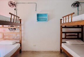 Playa del Ritmo Beach Hostel & Bar