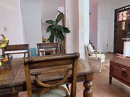 Colonial Villa Coyoacan