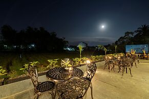 Eco Lux Riverside Hotel & Spa