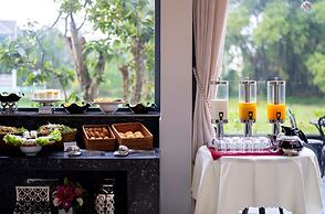 Eco Lux Riverside Hotel & Spa