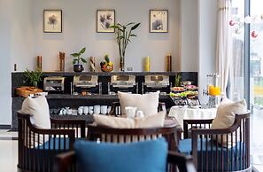 Eco Lux Riverside Hotel & Spa