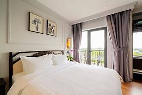 Eco Lux Riverside Hotel & Spa