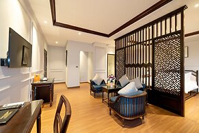 Eco Lux Riverside Hotel & Spa