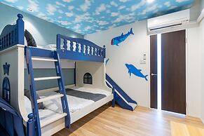 Luxury Hillside Villa with Sea Views