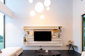 Luxury Hillside Villa with Sea Views