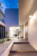 Luxury Hillside Villa with Sea Views