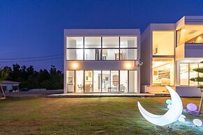 Luxury Hillside Villa with Sea Views