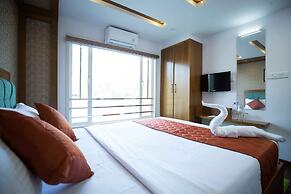 Upper Deck Houseboat