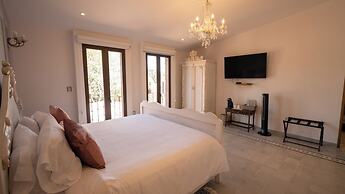 Villa Toscana ValQuirico Lofts & Suites Hotel Boutique