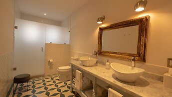 Villa Toscana ValQuirico Lofts & Suites Hotel Boutique