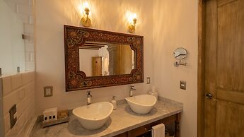 Villa Toscana ValQuirico Lofts & Suites Hotel Boutique