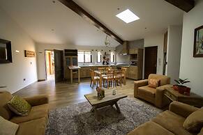 Villa Toscana ValQuirico Lofts & Suites Hotel Boutique