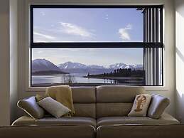 Ranginui at Lake Tekapo