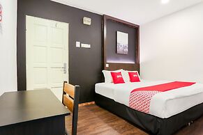 OYO 90460 Hotel Kl2f Rest & Go