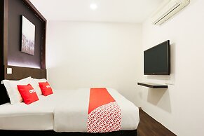 OYO 90460 Hotel Kl2f Rest & Go