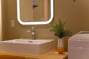 Tsuru Inn-Tsurumibashi