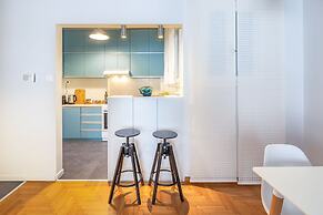 UPSTREET Modern Downtown Flat -Acropolis