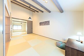 Hakata Machiya Hotel - Kamigofuku -