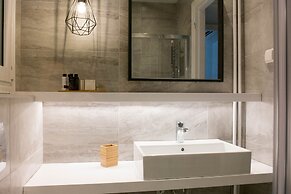 UPSTREET Chic and Cosy Flat in Plaka