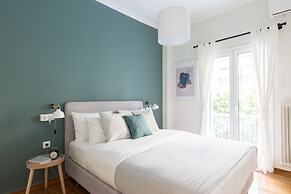UPSTREET Sleek Flat in Central Syntagma