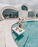 Beachfront Villa The Cloud