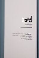 UPSTREET Chic Flat in the Heart of Athens