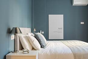 UPSTREET Chic Flat in the Heart of Athens