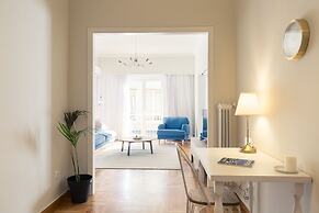 UPSTREET Chic Flat in the Heart of Athens
