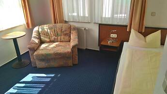 Hotel Loewensteiner Hof Haus am Neuplatz