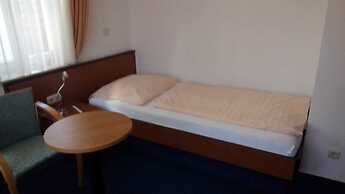 Hotel Loewensteiner Hof Haus am Neuplatz