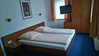 Hotel Loewensteiner Hof Haus am Neuplatz