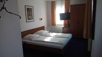 Hotel Loewensteiner Hof Haus am Neuplatz