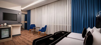 Best Western Premier Hidden Hills Hotel