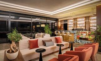 Best Western Premier Hidden Hills Hotel