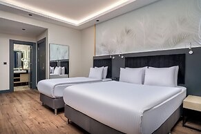 Best Western Premier Hidden Hills Hotel