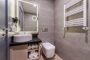 Best Western Premier Hidden Hills Hotel