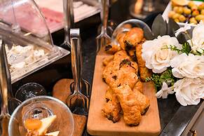 Best Western Premier Hidden Hills Hotel